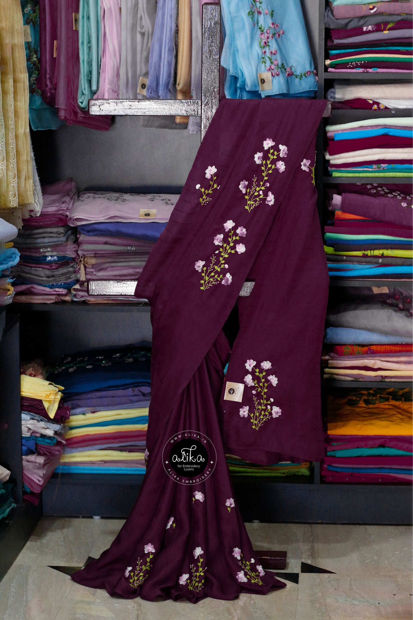 Graceful mulberry Soft Silk Saree with Double-Shaded Thread Work